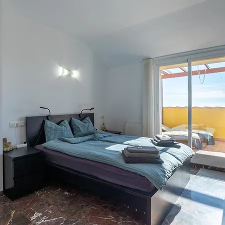 Modern Penthouse Apartment Fuengirola
